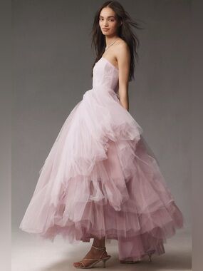 MAC DUGGAL
Strapless Bustier Twist-Top Ruffle Ball Gown